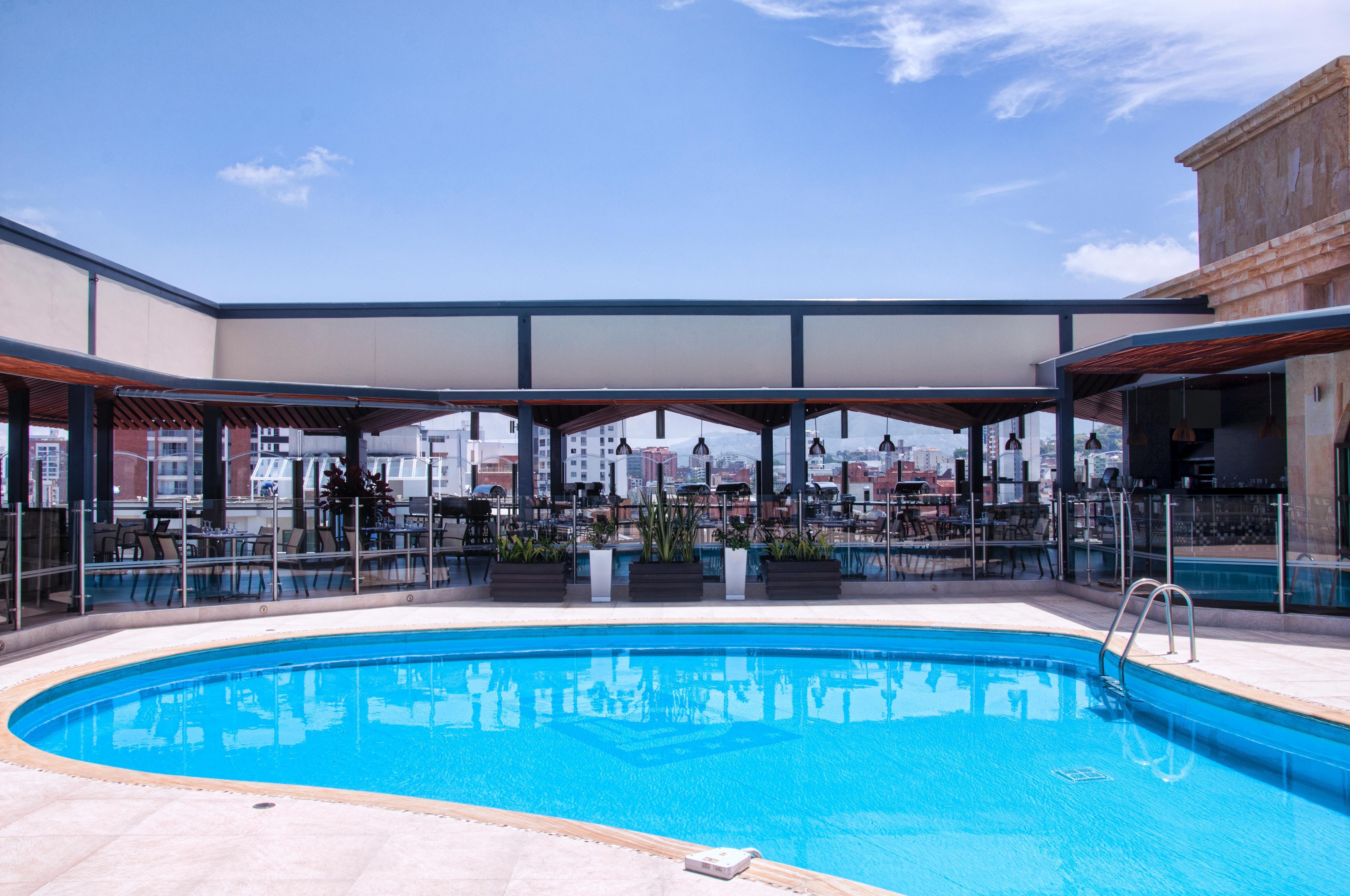 Hotel Dann Carlton Μπουκαραμάνγκα Εξωτερικό φωτογραφία Rooftop pool