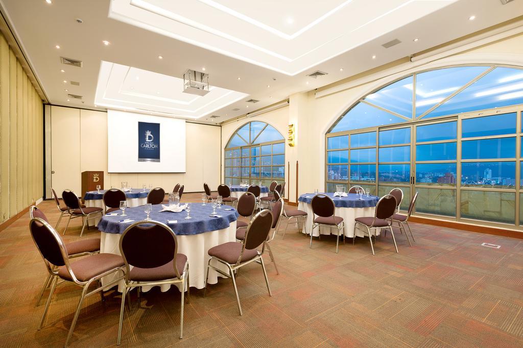 Hotel Dann Carlton Μπουκαραμάνγκα Εξωτερικό φωτογραφία Meeting room